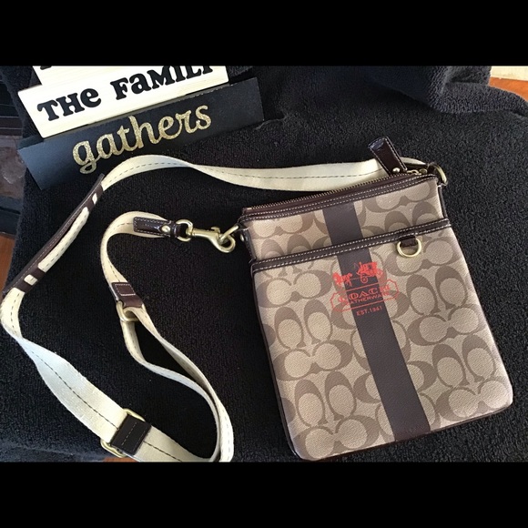 Coach Handbags - Authentic Coach Heritage Stripe Swing Pack